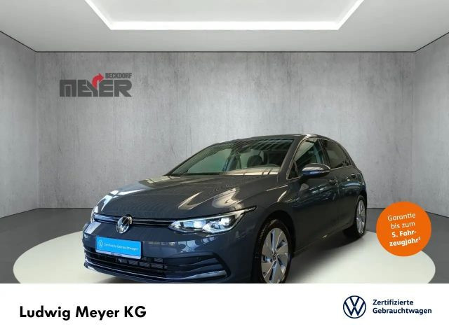 Volkswagen Golf 1.5 TSI