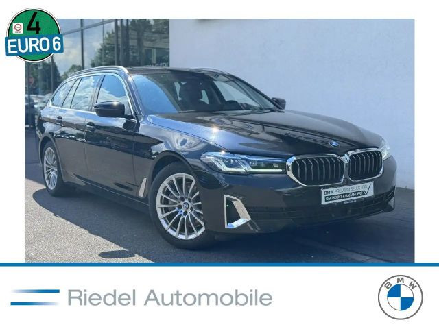 BMW 5 Serie 530 Luxury Line Touring 530d