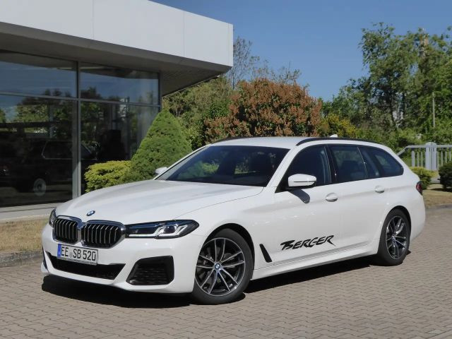 BMW 5 Serie 520 M-Sport 520d