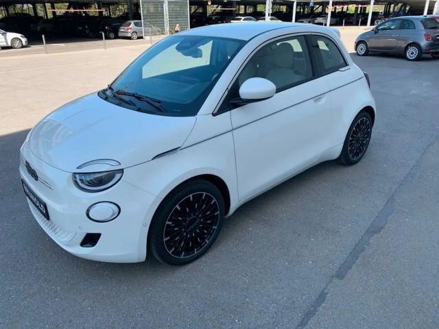 Fiat 500e La Prima by Bocelli