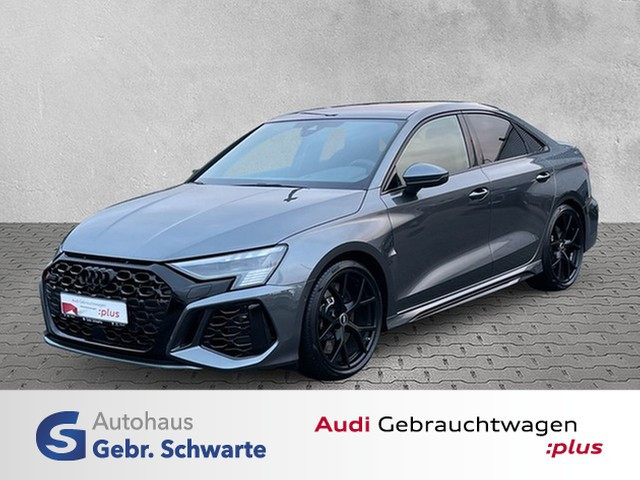 Audi RS3 Sedan Quattro S-Tronic