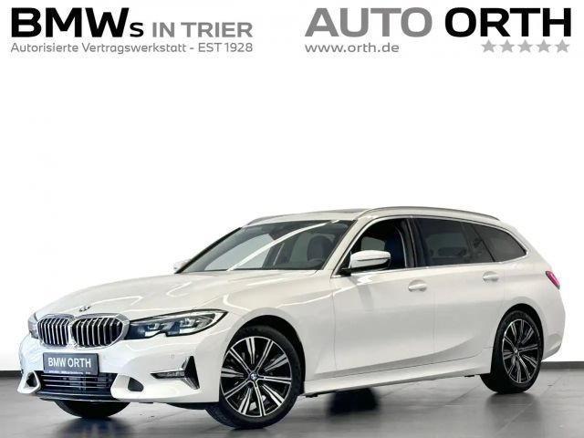 BMW 3 Serie 320 Luxury Line Touring 320i