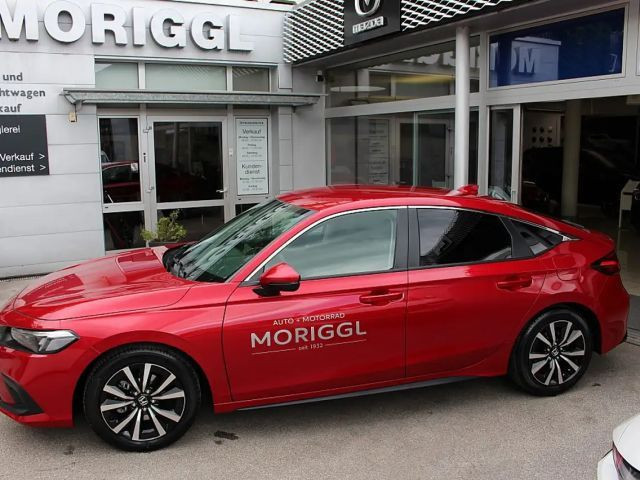 Honda Civic Elegance Hybrid 2.0 i-MMD