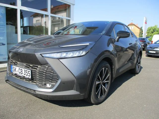 Toyota C-HR Team D Hybride Voorwielaandrijving