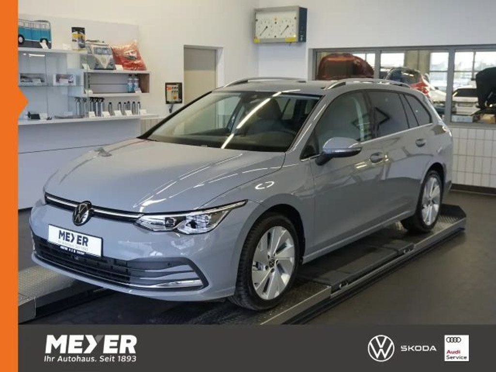 Volkswagen Golf DSG Style Variant Golf VIII 1.5 eTSI