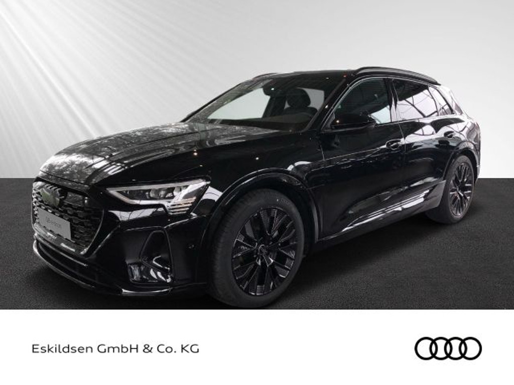 Audi Q8 e-tron Quattro 50