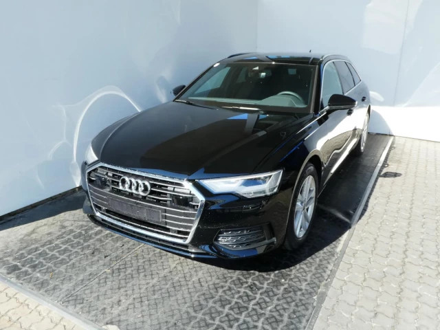 Audi A6 Avant Quattro 40 TDI