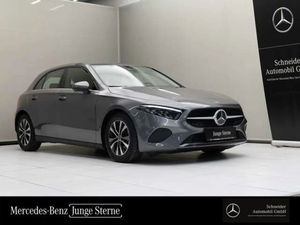 Mercedes-Benz A-Klasse A 200 A 200 d Hatchback