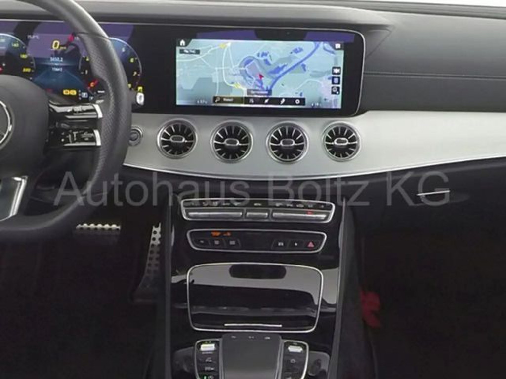 Mercedes-Benz E-Klasse E 200 AMG Line Coupé