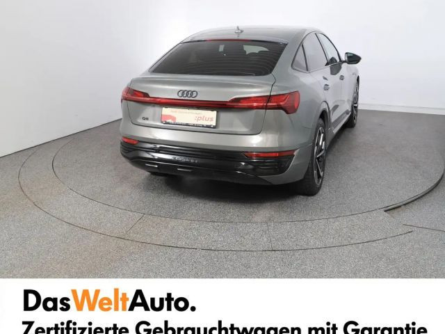 Audi Q8 e-tron Quattro Business 55