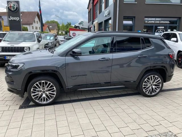 Jeep Compass Summit Hybrid