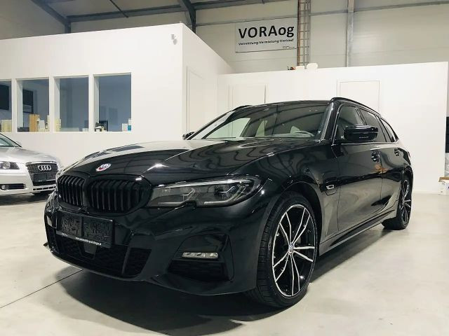 BMW 3 Serie 330 xDrive Touring 330e