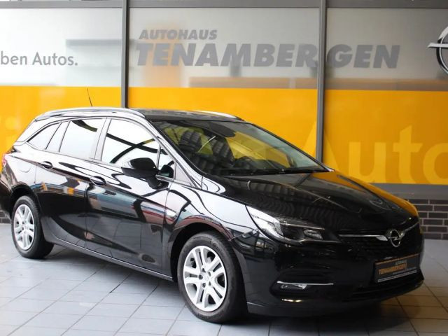 Opel Astra Sports Tourer Edition