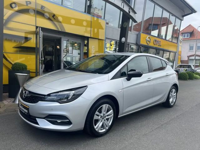 Opel Astra 1.2 Turbo Edition Turbo