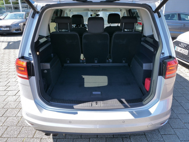 Volkswagen Touran Highline 2.0 TDI