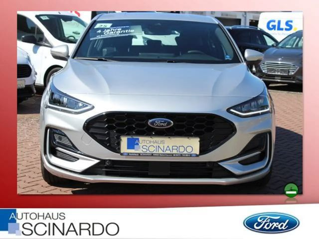 Ford Focus EcoBoost ST Line