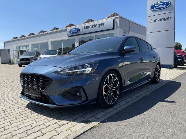 Ford Focus ST Line