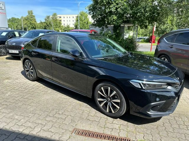 Honda Civic Elegance Hybrid 2.0 i-MMD e:HEV