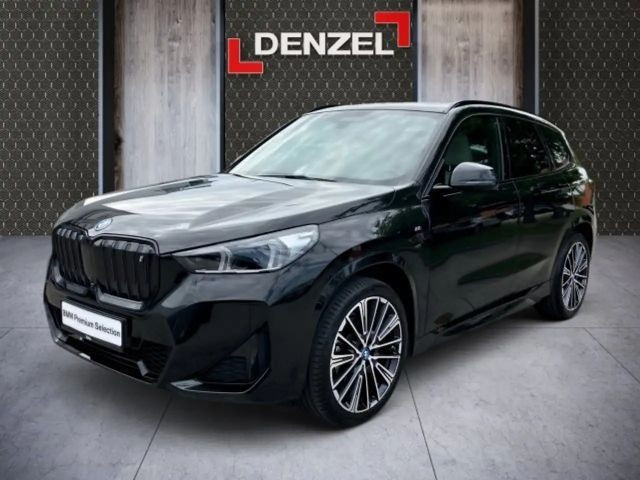 BMW iX1 xDrive30