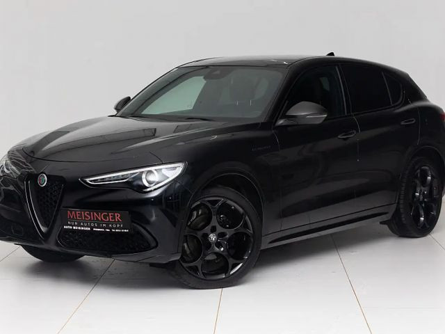 Alfa Romeo Stelvio Q4 AT8