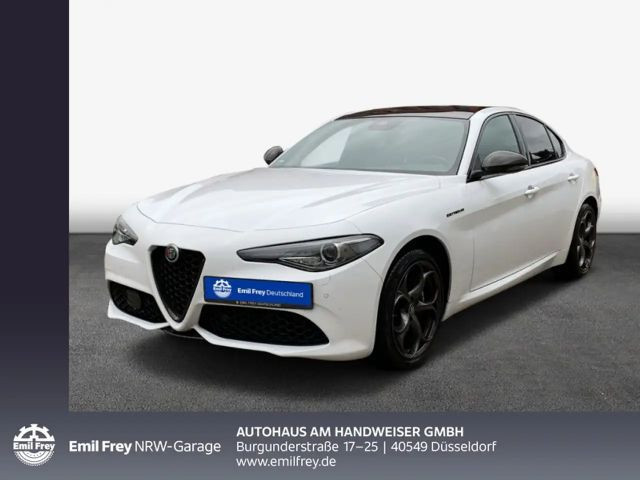 Alfa Romeo Giulia Turbo Q4 AT8