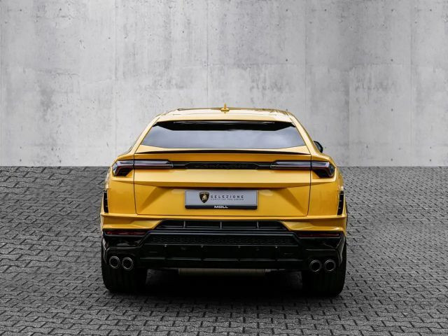 Lamborghini Urus S