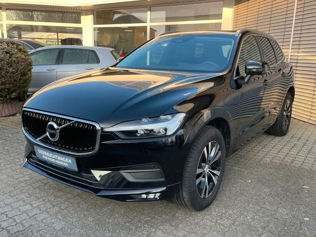 Volvo XC60 Momentum