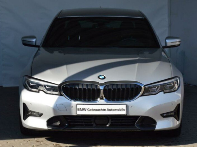 BMW 3 Serie 320 xDrive Limousine 320d