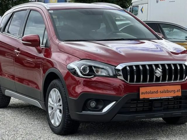 Suzuki S-Cross Flash