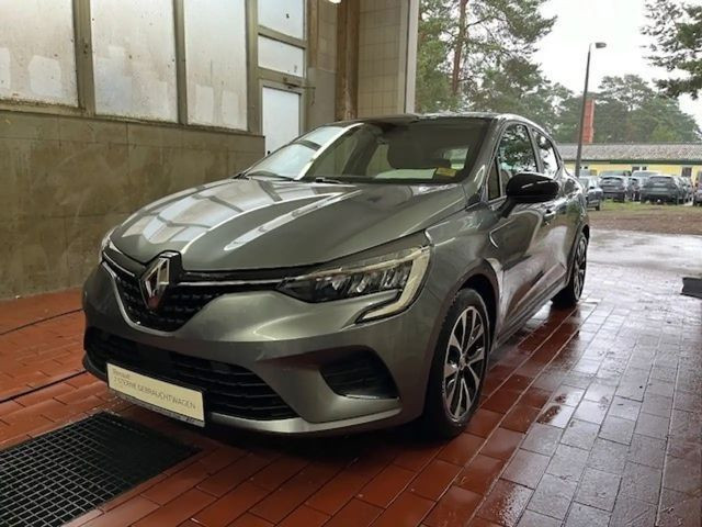 Renault Clio E-Tech Equilibre Equilibre