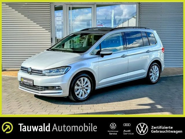 Volkswagen Touran DSG Highline IQ.Drive 2.0 TDI