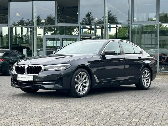 BMW 5 Serie 520 Sedan 520d