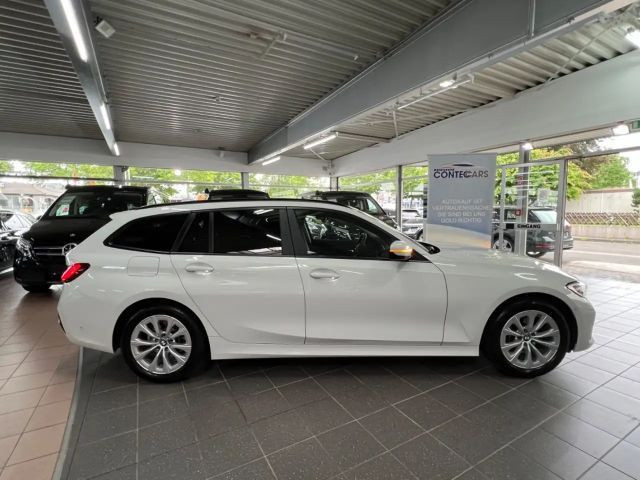 BMW 3 Serie 318 Touring Advantage pakket 318d