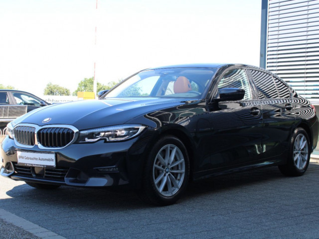 BMW 3 Serie 330 Limousine 330i