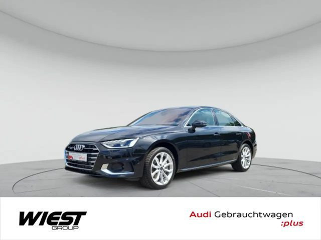 Audi A4 Sedan Quattro S-Tronic 40 TFSI