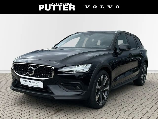 Volvo V60 Cross Country AWD Ultimate