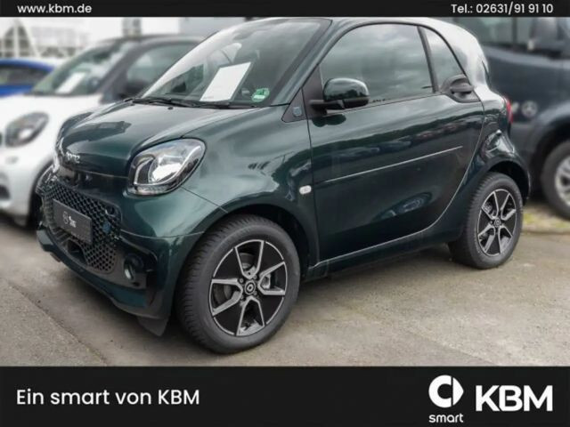 Smart EQ fortwo EQ fortwo °PANO°WINTER-PAKET°22KWBOARDLADER°SHZ°