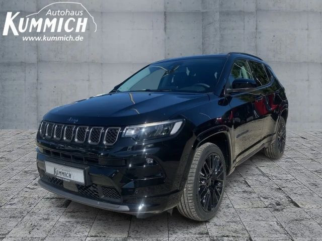 Jeep Compass PHEV 240PS