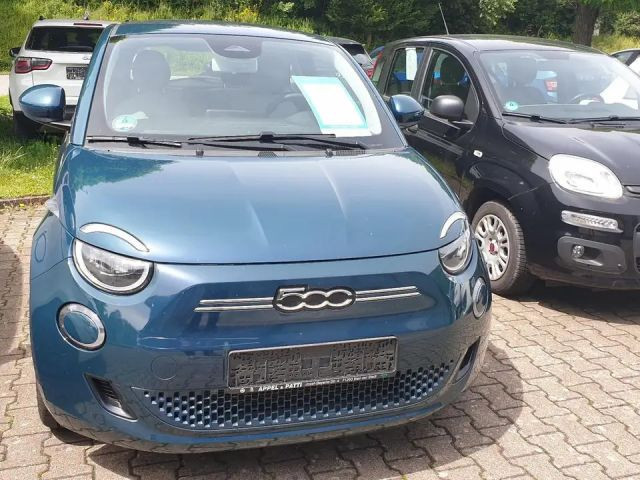 Fiat 500e Icon