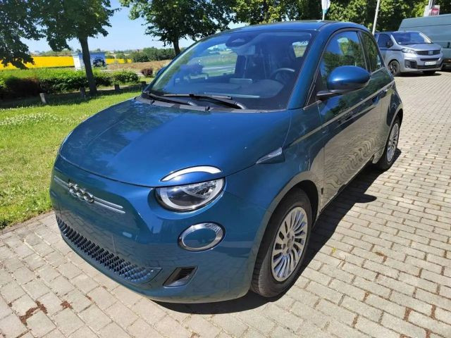 Fiat 500 Neuer Action MJ22 Klima-Radio-Metallic-Bluetooth