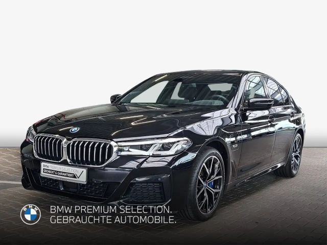 BMW 5 Serie 545 M-Sport xDrive Sedan 545e