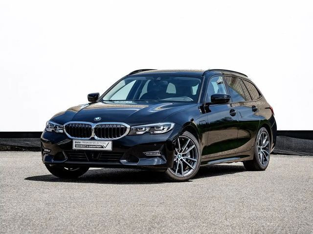 BMW 3 Serie 330 Touring 330e