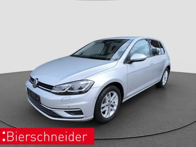 Volkswagen Golf Comfortline 1.0 TSI Golf VIII