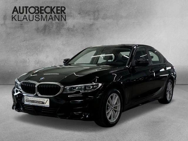 BMW 3 Serie 330 Advantage pakket Limousine 330e