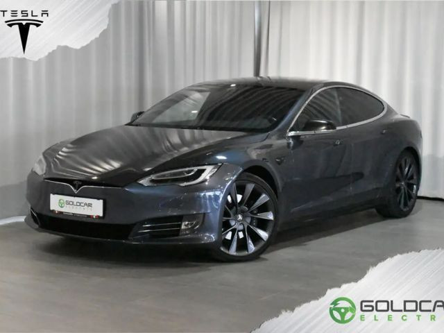 Tesla Model S Standard Range