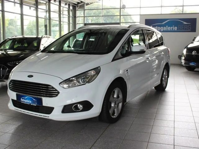 Ford S-Max Business EcoBoost