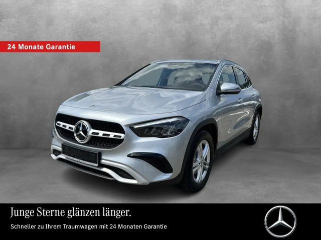 Mercedes-Benz GLA-Klasse GLA 200 GLA 200 AHK/LED/EasyPack/Kamera/MBUX SHZ/Klima