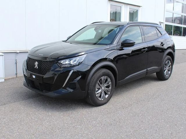 Peugeot 2008 PureTech Style EAT8