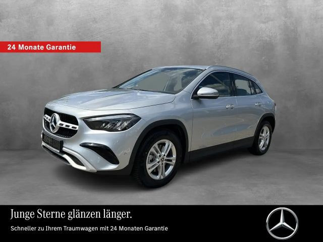 Mercedes-Benz GLA-Klasse GLA 180 GLA 180 EasyPack/AHK/LED/Kamera/MBUX/Distronic+