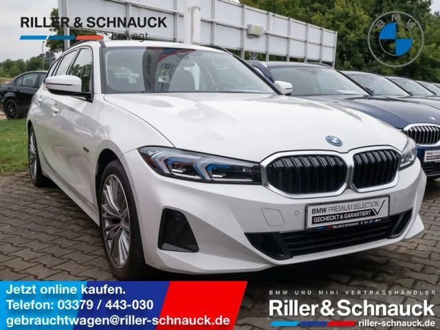 BMW 3 Serie 330 xDrive Touring 330e